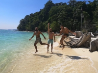 very-good (1).jpg - Phi Phi Island and Bamboo Island Full Day Tour From Phuket | https://sabaigobangkok.com